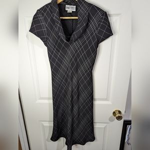 S L Fashions vintage black & white cowl neck bias cut dress size 4 petite